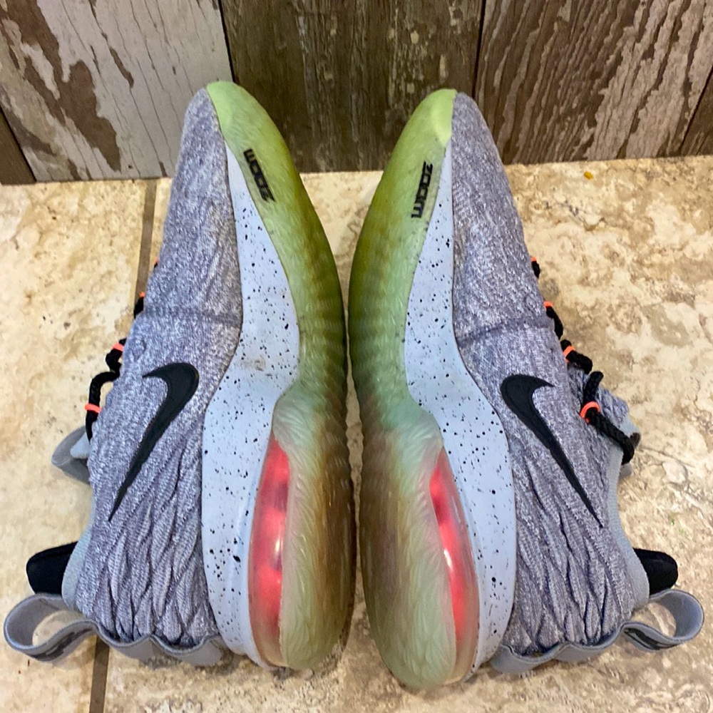 Nike Lebron 15 low melon - Picture 2 of 16